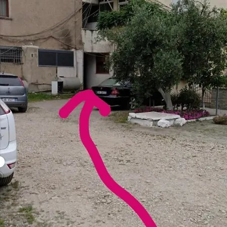 Affordable, Beachfront Apartmán